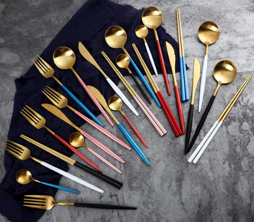 24-delige Bestekset Goud en Zilver voor Formele Gelegenheden - Image 14