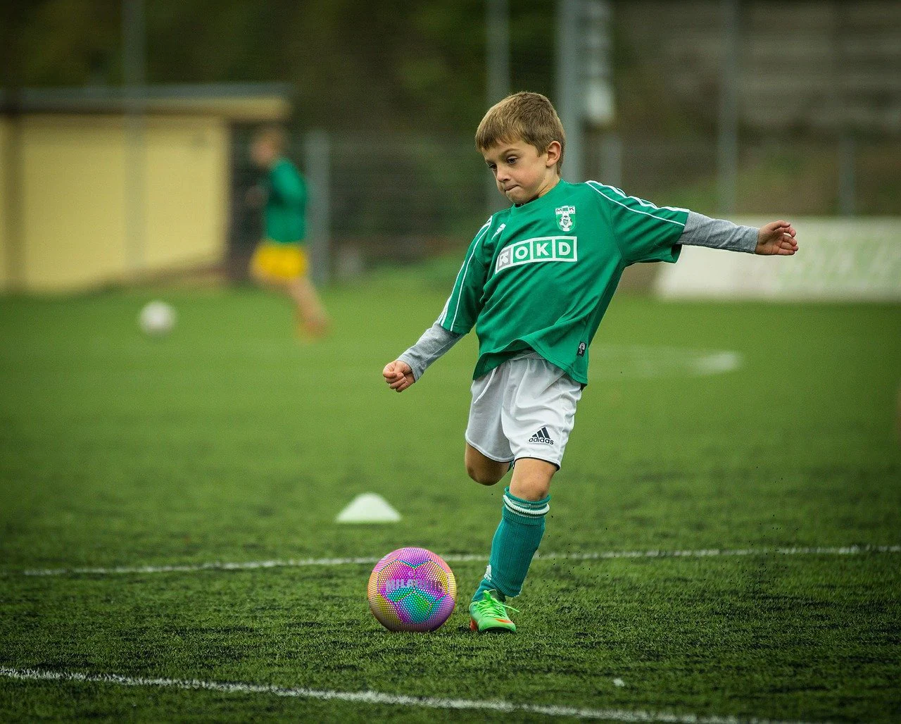 Glow In The Dark Voetbal - Image 3