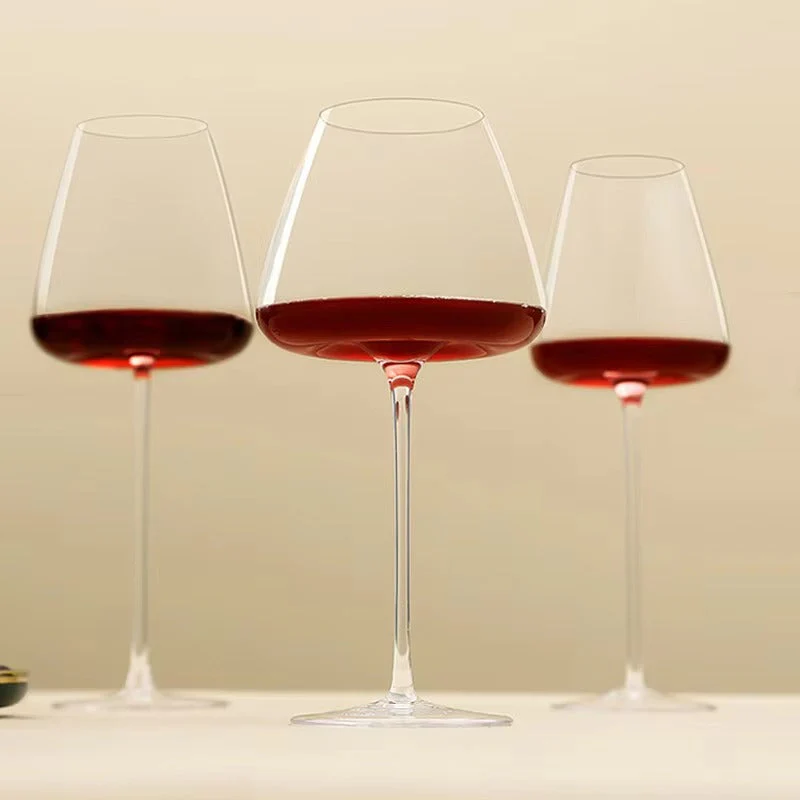 Handgemaakte Wijn- en Champagneglazen Set met Verfijnd Ontwerp - Image 10