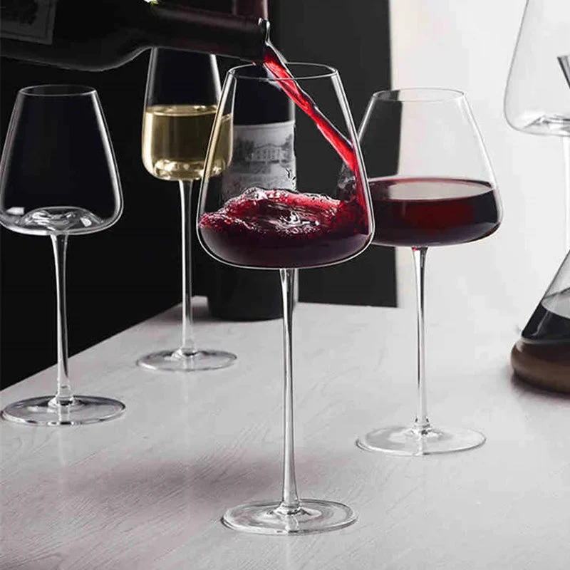 Handgemaakte Wijn- en Champagneglazen Set met Verfijnd Ontwerp - Image 2