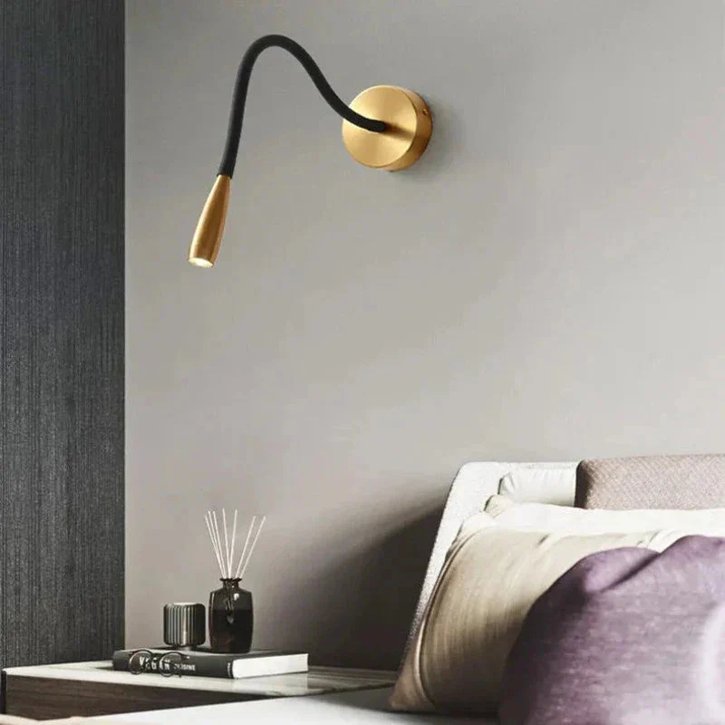 Moderne LED Wandlamp met Verstelbare Arm voor Binnenruimtes - Image 3