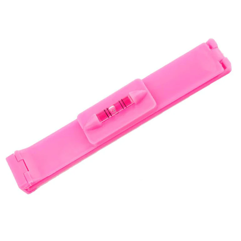 Pretty Cut Hairstyling Leveler - Image 5