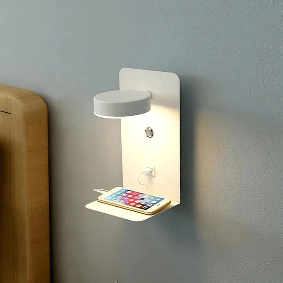 Wandlamp met Draaibare Kop en Oplaadstation - Image 2